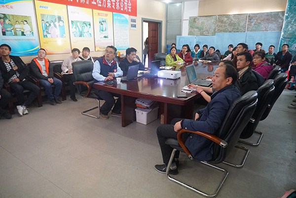 1489998805101572.jpg 会场1.jpg