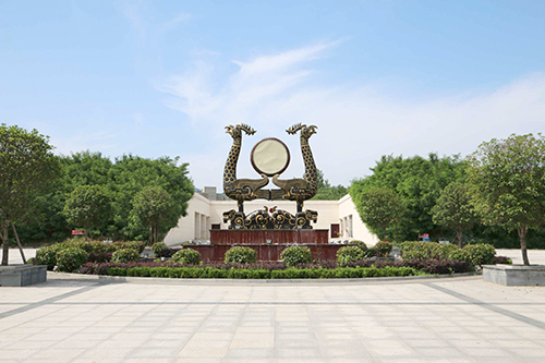 1496987025559327.jpg 232城阳凤鸟广场.jpg