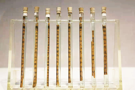 1567046092160078.jpg 90041968a2a74aebae42d26379460918.jpg