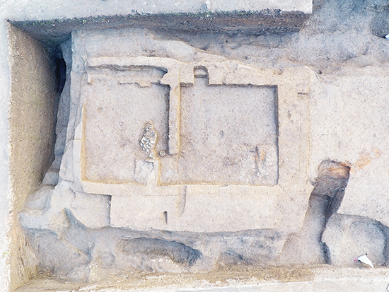 1587872344495984.jpg 05-