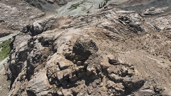 1724828874702881.jpg 墩墩山烽燧-镜头朝南.jpg