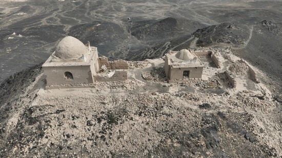 1724828950269292.jpg 努尔阿訇麻札-镜头朝北.jpg