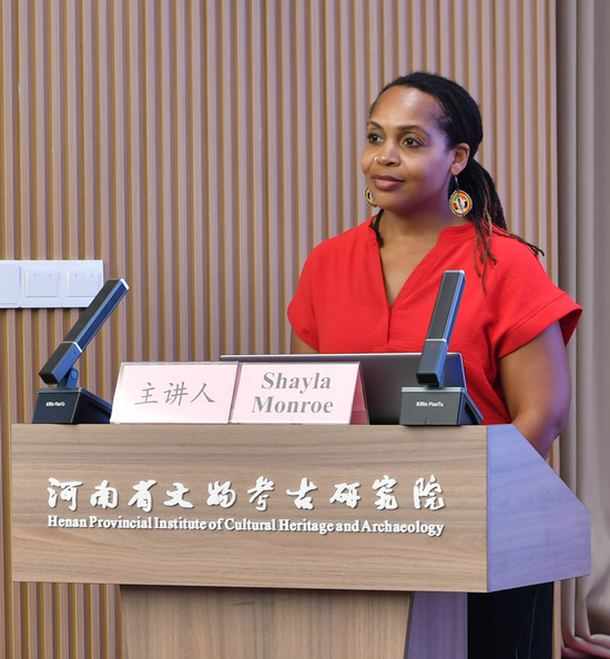 1751421907781155.jpg 图六 主讲人Monroe助理教授.jpg