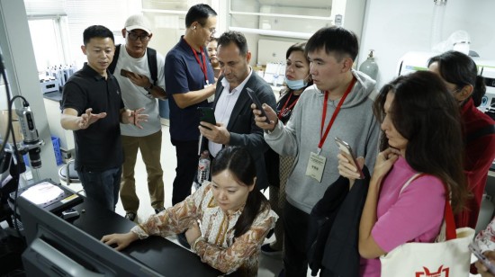 1758101142743158.jpg 图片 19.jpg