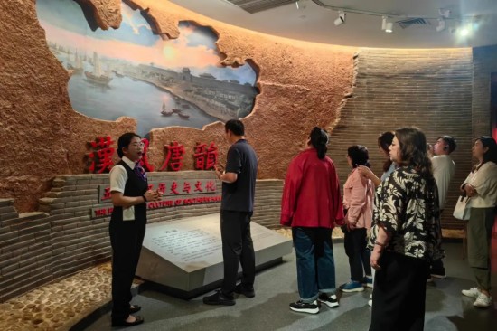 1759219398382853.jpg 图片 8.jpg